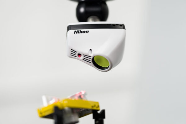 Speziell entwickeltes Objektiv für Nikons Laserscanner LC15Dx
