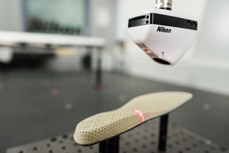Nikons Laserscanner LC15Dx - Messen von zerbrechlichen Bauteilen